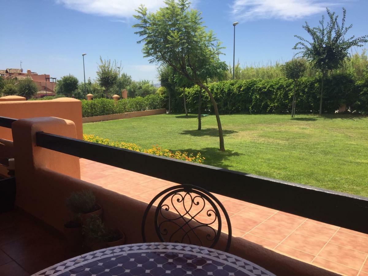 Madre Mia Apartment Casares Eksteriør billede